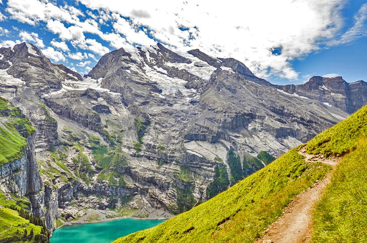 Oeschinensee Panorama Hike