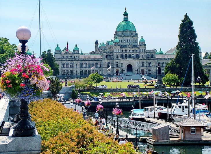 victoria canada tourist spot