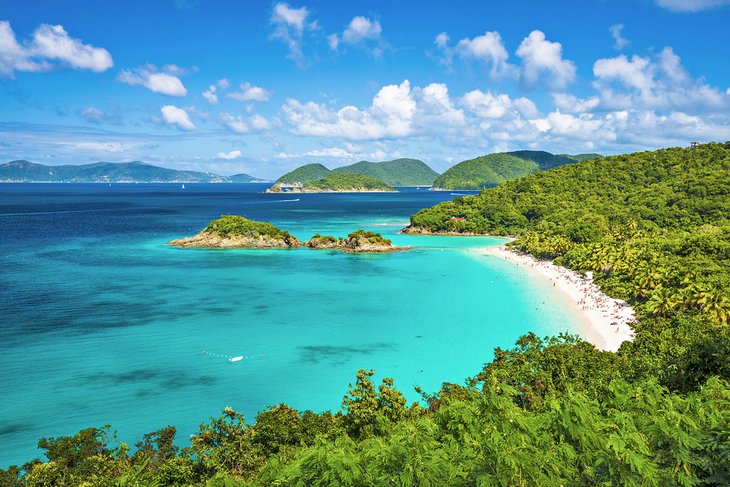 Why choose the Caribbean Islands for your Holidays this Summer?