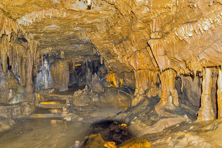 Marengo Cave, Indiana