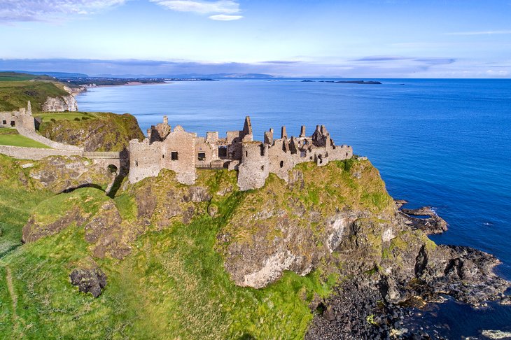 Dunluce Castle, a stop on the Game of Thrones Tour from Dublin