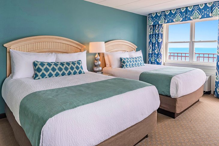 Photo Source: Dunes Manor Hotel, Court & Suites