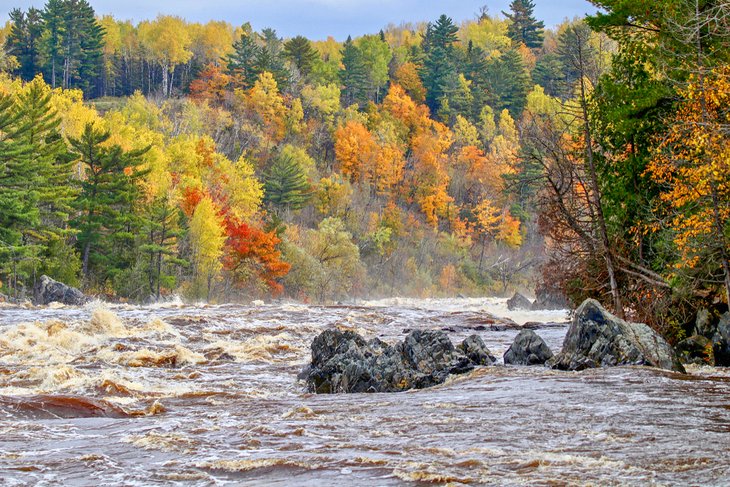 Jay Cooke State Park in autumn