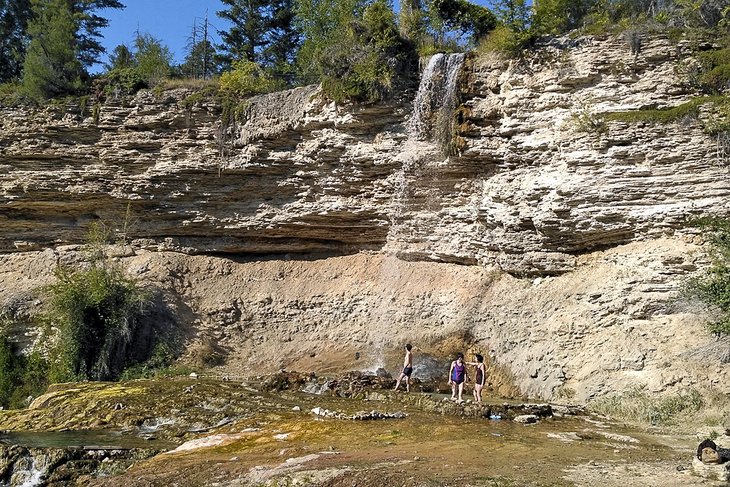 11 fuentes termales mejor calificadas en Canadá