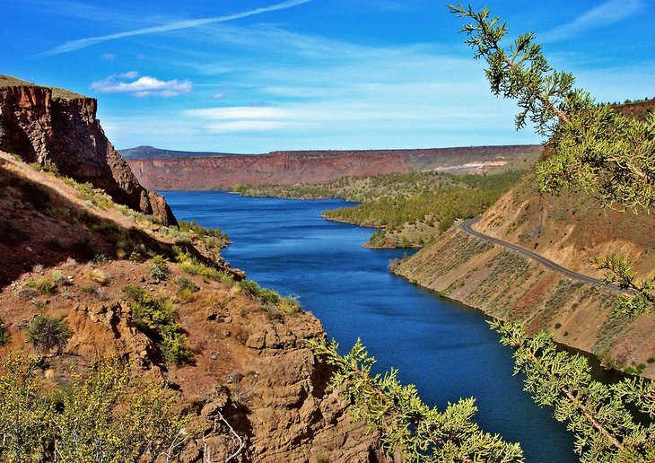 Lake Billy Chinook