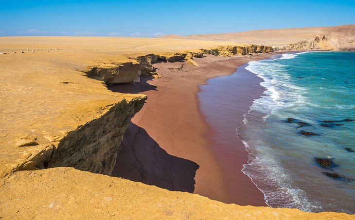 Playa Roja, Peru