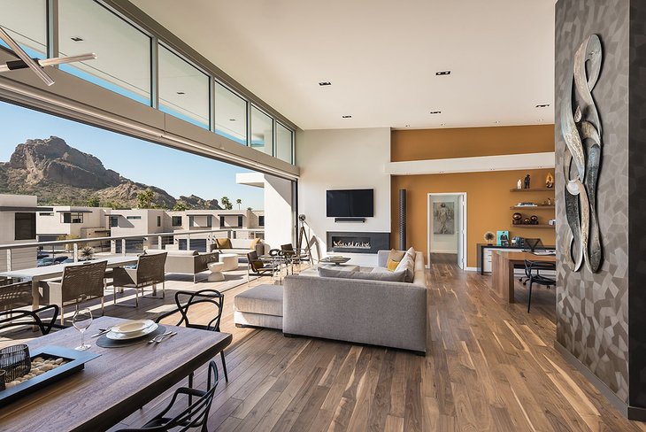 Photo Source: Mountain Shadows Resort Scottsdale
