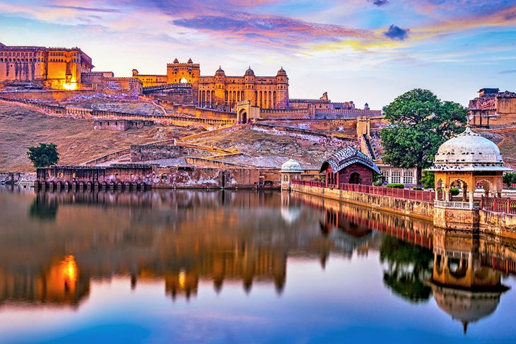 where to visit india in january