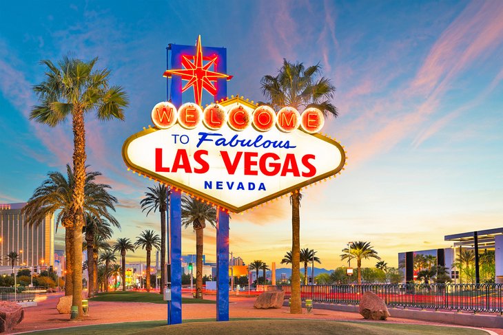 Las Vegas sign at sunset