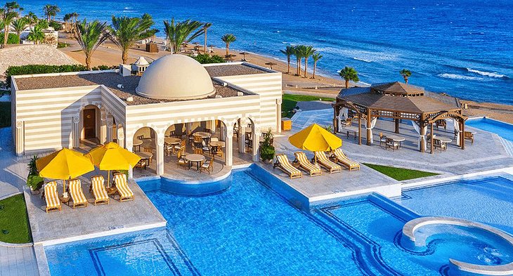 Photo Source: The Oberoi Beach Resort Sahl Hasheesh