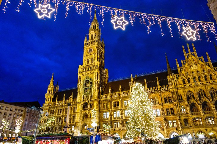 Christmas market at Marienplatz in Munich