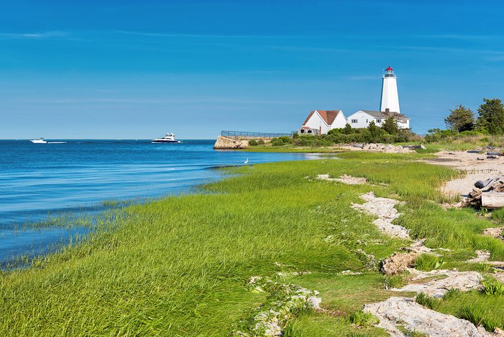 Lynde Point Lighthouse, Old Saybrook