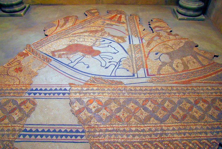 Roman mosaic at the Hull and East Riding Museum