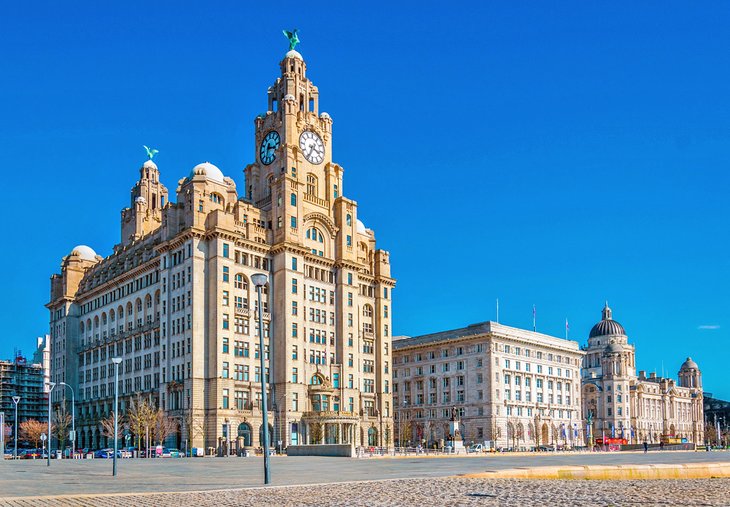 Three Graces buildings in Pier Head