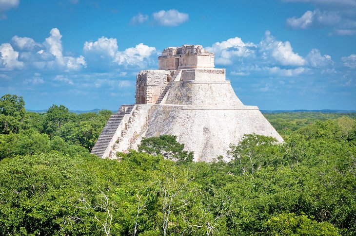 Temple of the Magician, Uxmal
