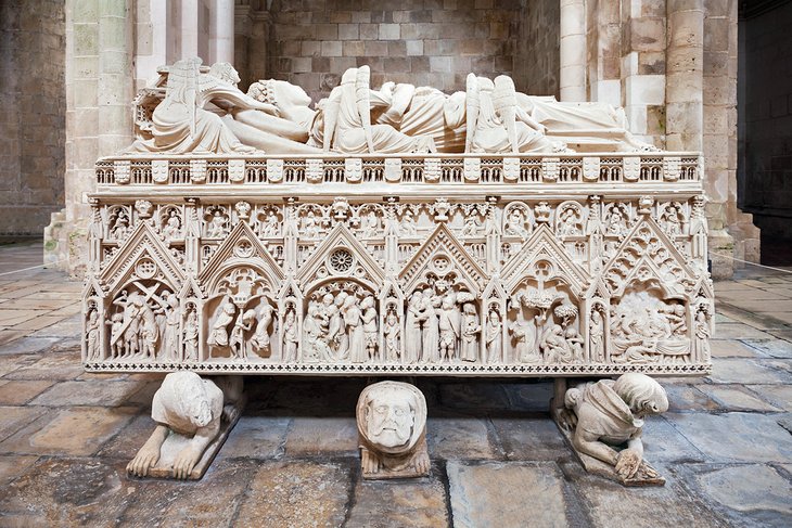 Tomb of Inês de Castro, Monastery of Alcobaca