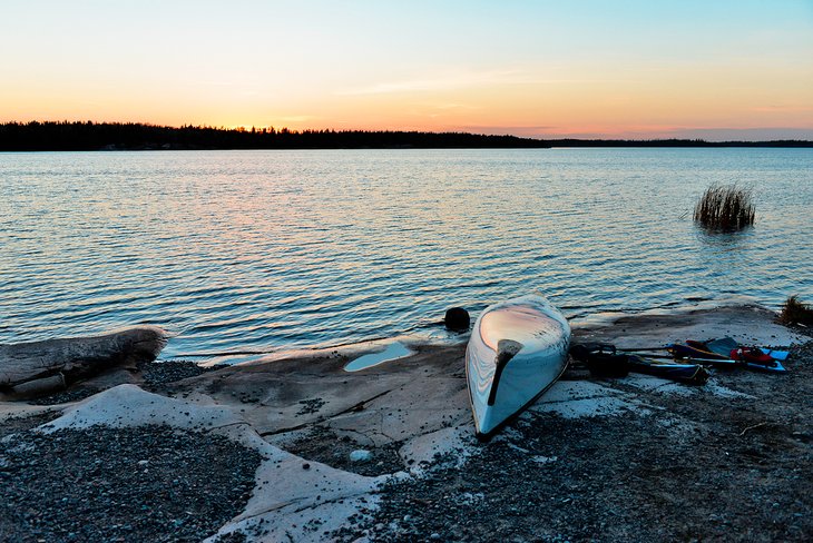 Canoe in Nopiming Provincial Park