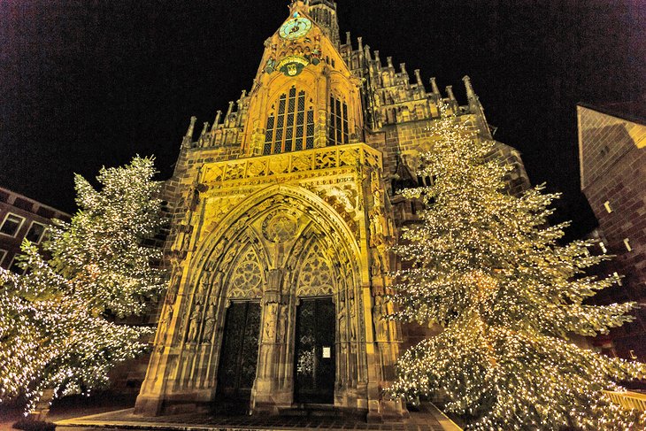 Nuremberg Cathedral during the holidays