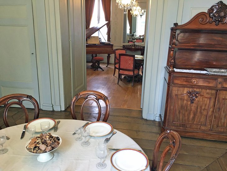 Dining room at the Maison Natale Charles de Gaulle