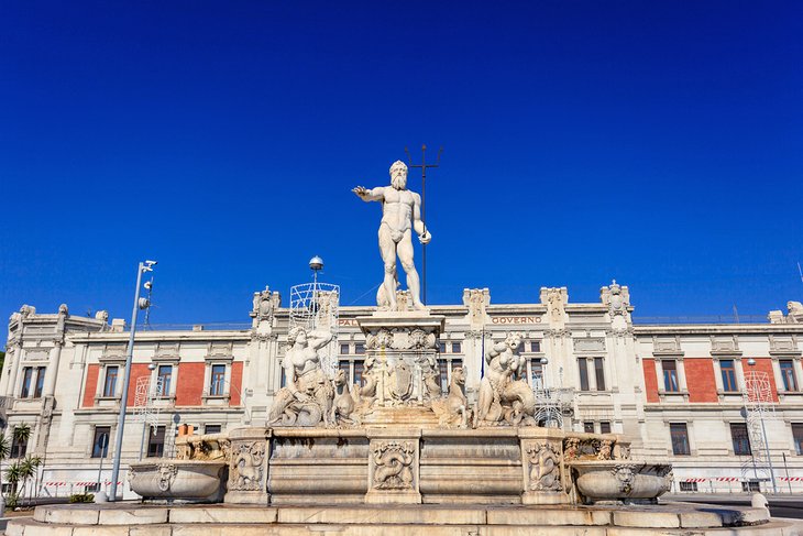 Fontana di Nettuno (Neptune Fountain)