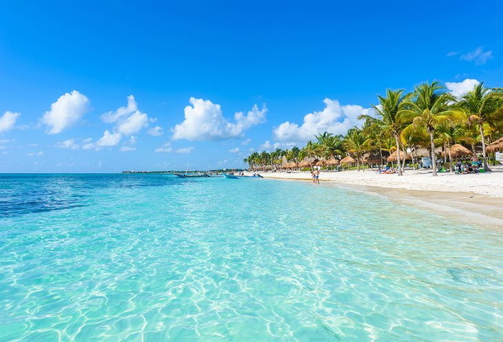 Crystal-clear waters on the Yucatan Peninsula