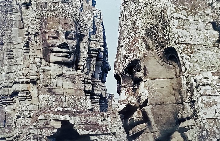 Visages de pierre à Angkor Vat