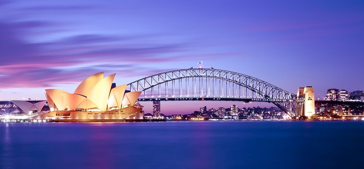 The most iconic tourist attractions in the world 18 Sydney Harbour