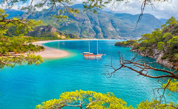 Yacht in Ölüdeniz Bay