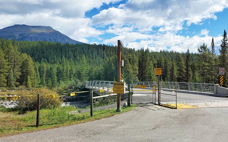 Bear fence around tent campground at Lake Louise