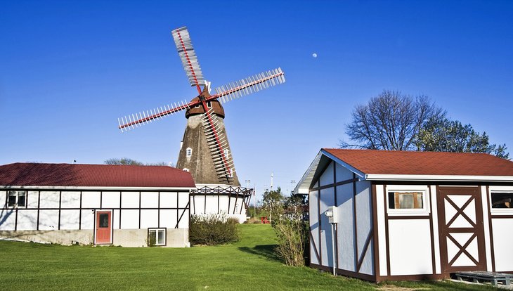 Danish windmill in Elk Horn