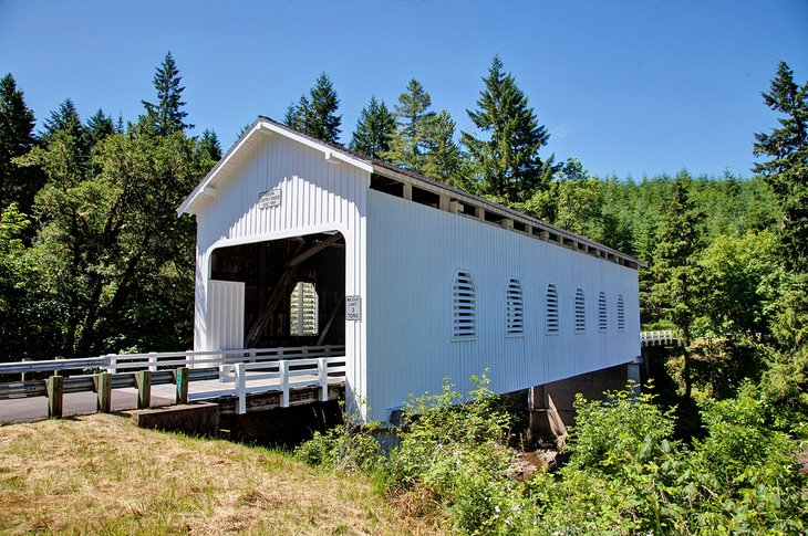 Covered bridge near Cottage Grove