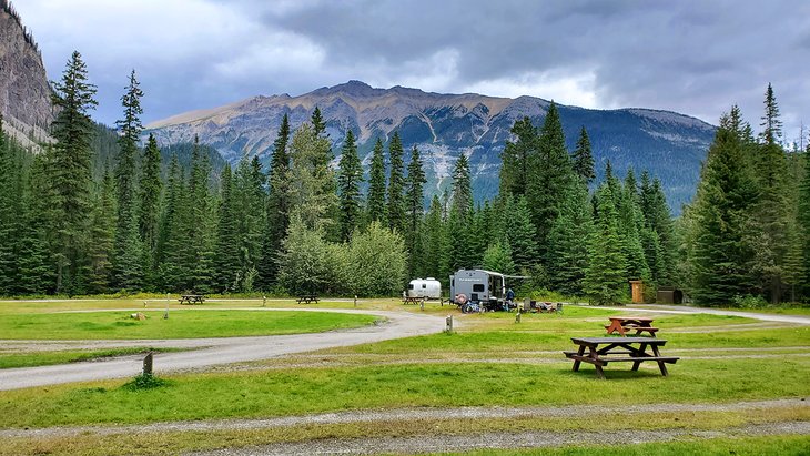 9 mejores campings en el Parque Nacional Banff, AB