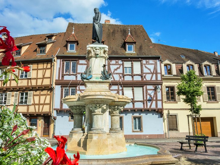 Fountain and half-timbered houses in the Quartier des Tanneurs