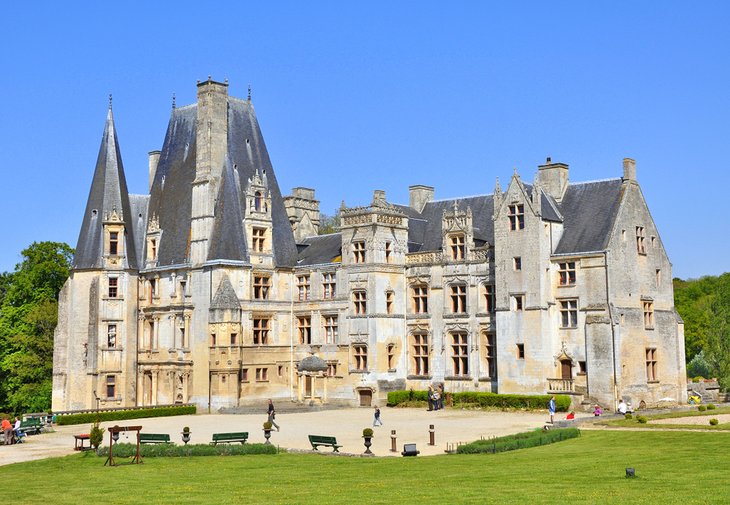 Château de Fontaine-Henry