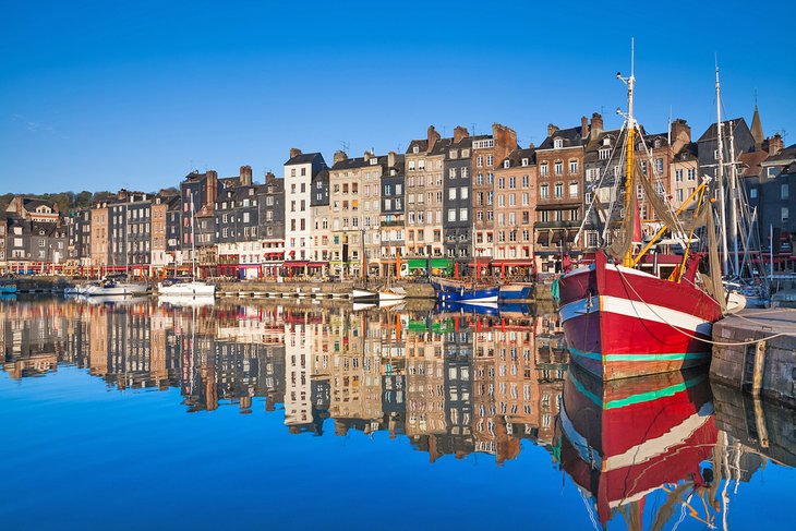 Honfleur harbor