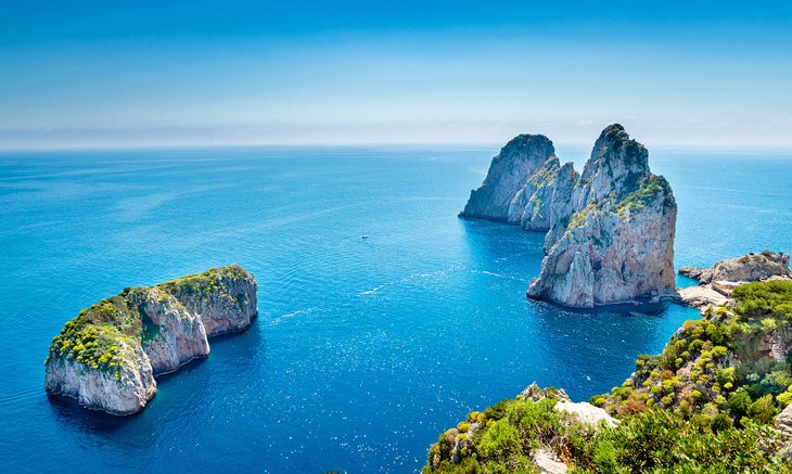 The Best Italy Islands To Visit With Family In 2023 Faraglioni rocks, Capri