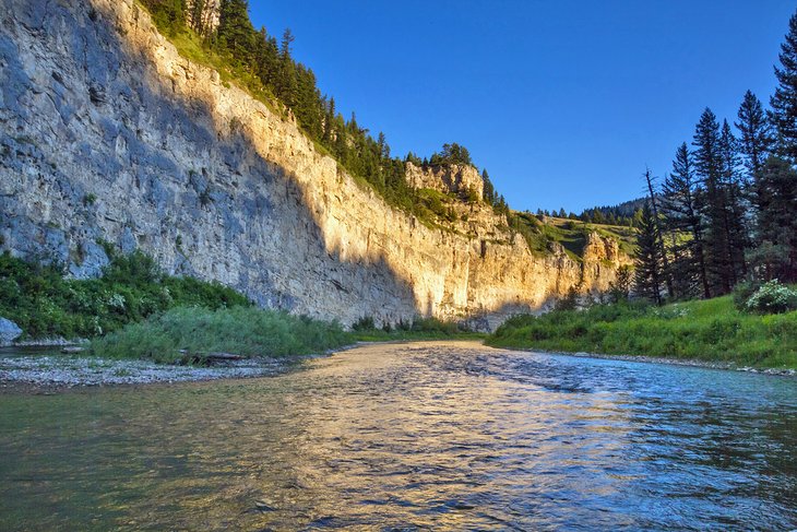 12 mejores lugares para la pesca con mosca en Montana