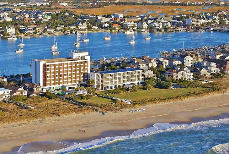 12 Best Wilmington Beach Hotels | PlanetWare