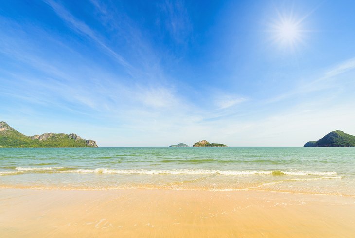 10 playas mejor valoradas cerca de Bangkok