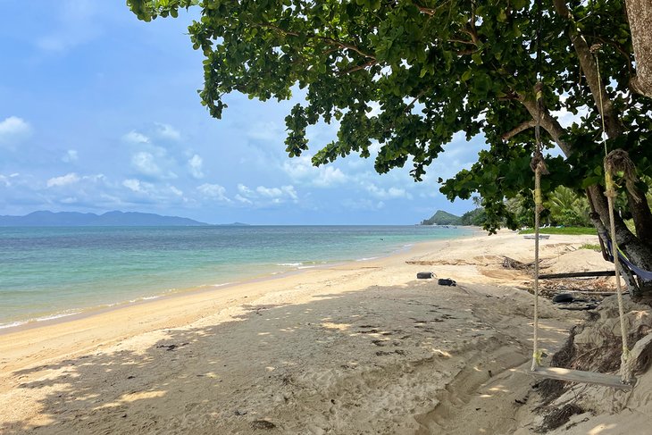Plage de Bang Po au coucher du soleil