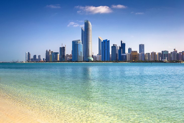 What Are The Best Ways To Travel From Dubai To Abu Dhabi For A Day Tour?