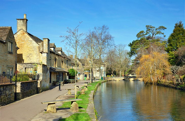 Benches along the River Windrush