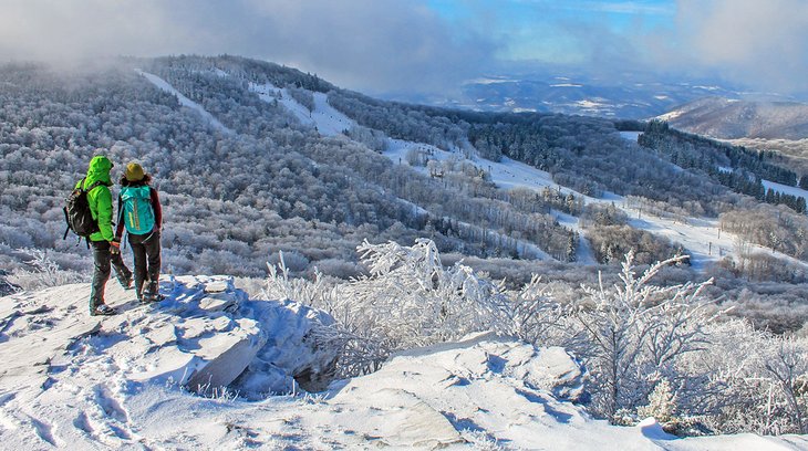 4 estaciones de esquí mejor calificadas en Virginia Occidental