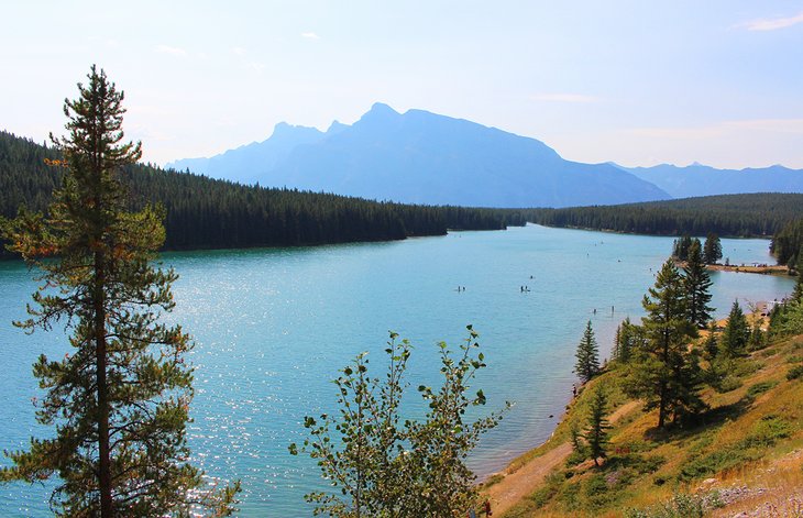 12 mejores lagos en Alberta