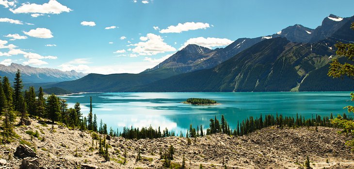 12 mejores lagos en Alberta