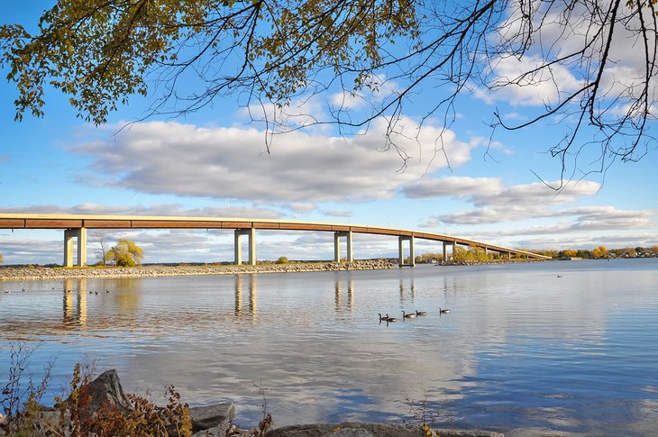 Belleville Bridge