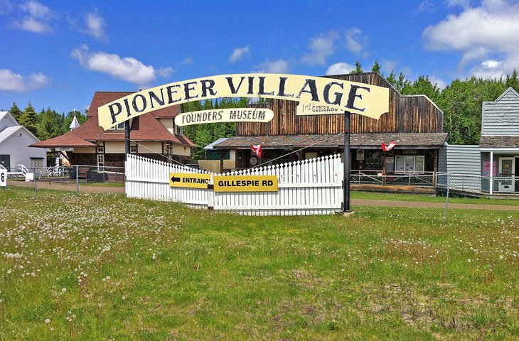 Founders' Museum & Pioneer Village