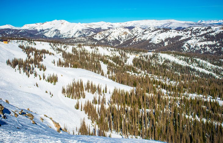 9 mejores estaciones de esquí baratas en Colorado