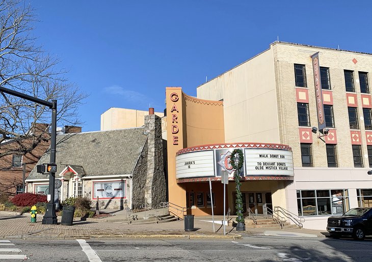 The Garde Arts Center serves up entertainment in the historic Garde Theater