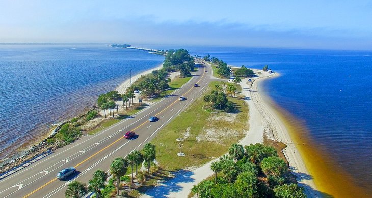 Sanibel Causeway Island beach